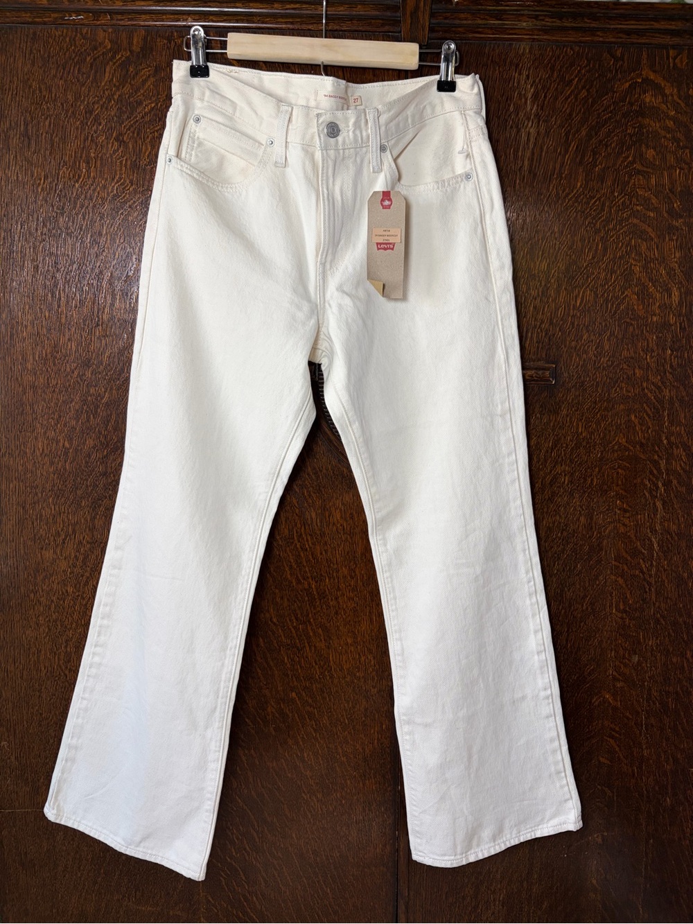 Levi’s NWT 94 Baggy Bootcut Women's Cream Jeans 27x31